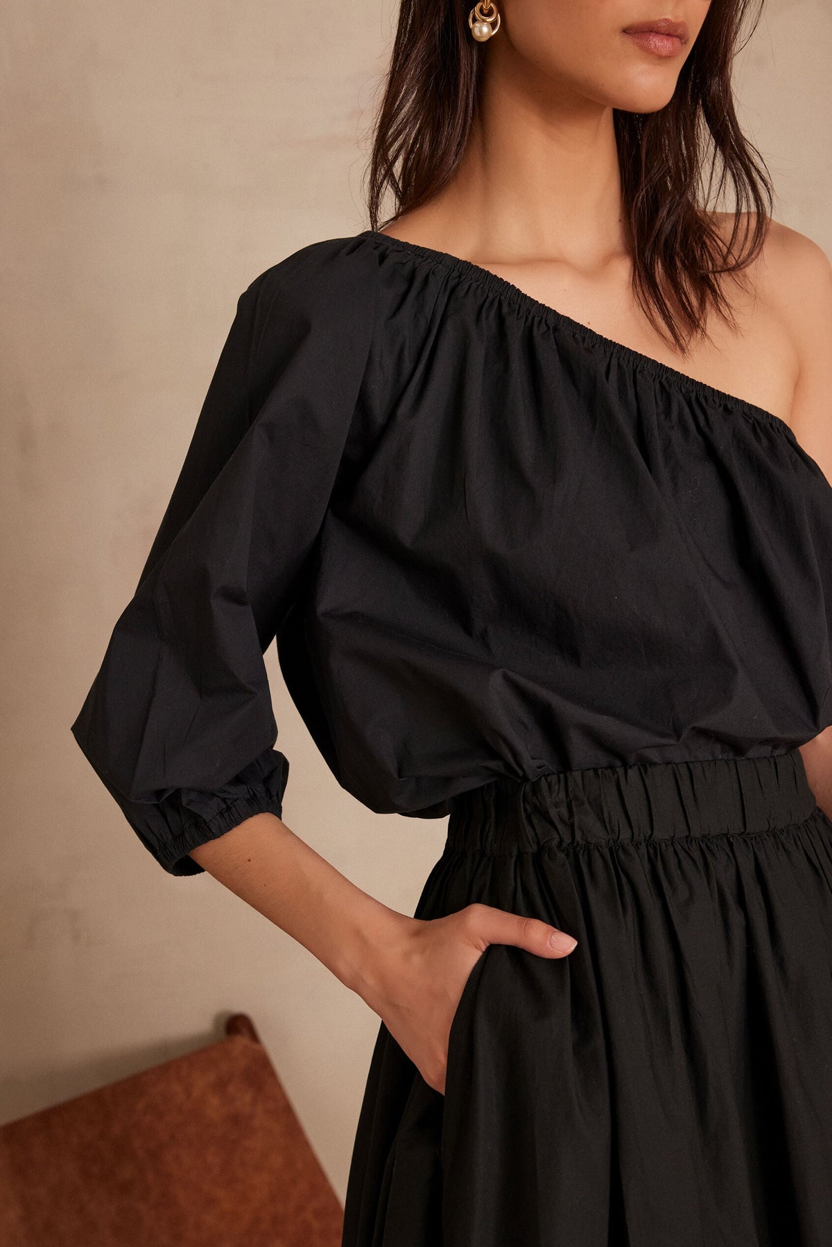 Blusa Choulder Lisa - Negro