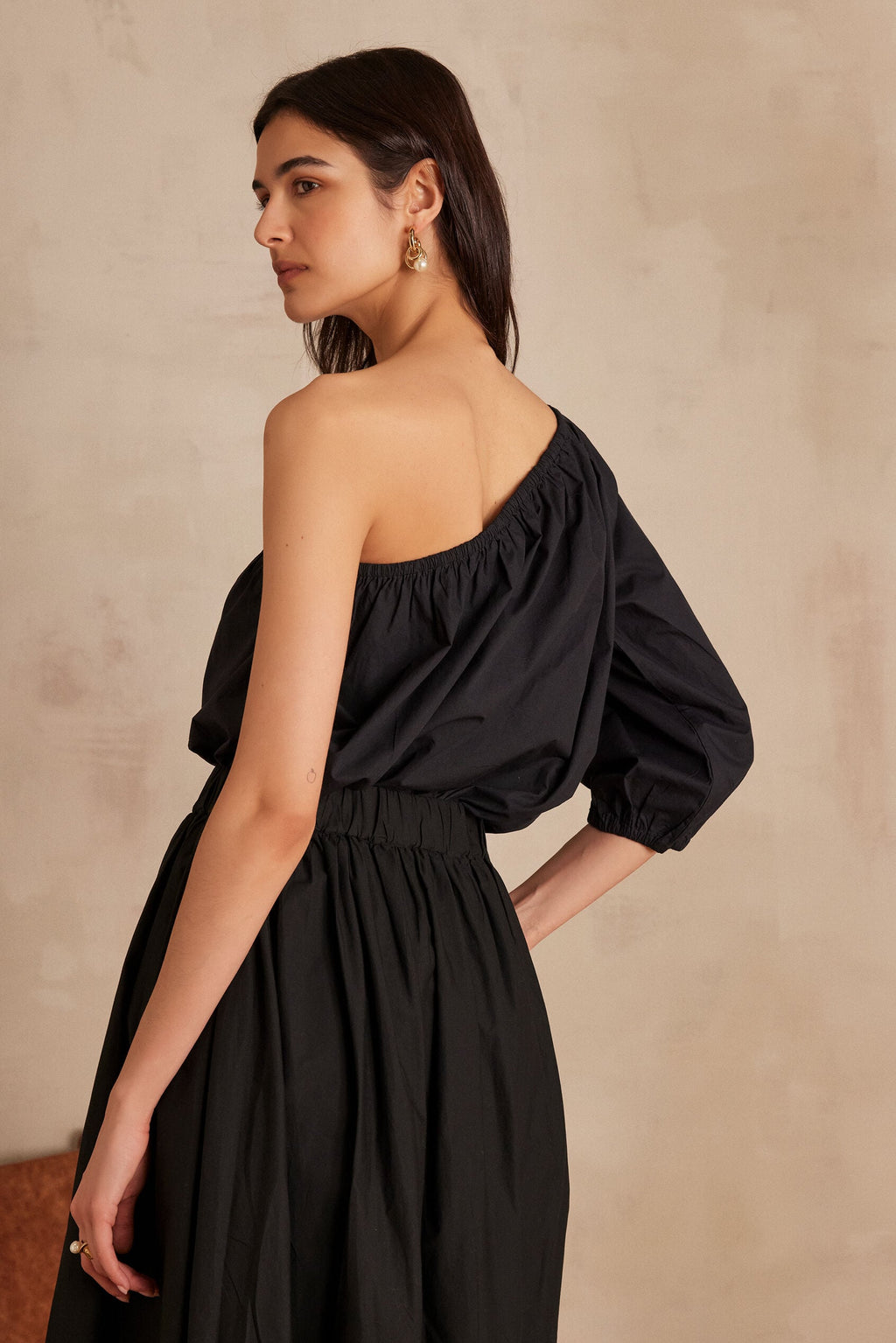 Blusa Choulder Lisa - Negro