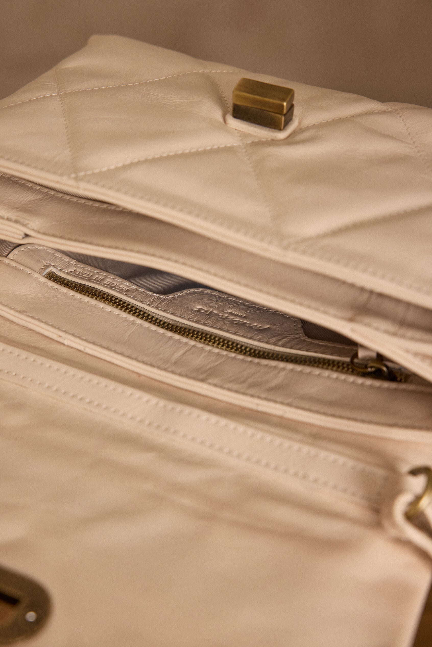 Bolso Pequeño Gaby - Crema