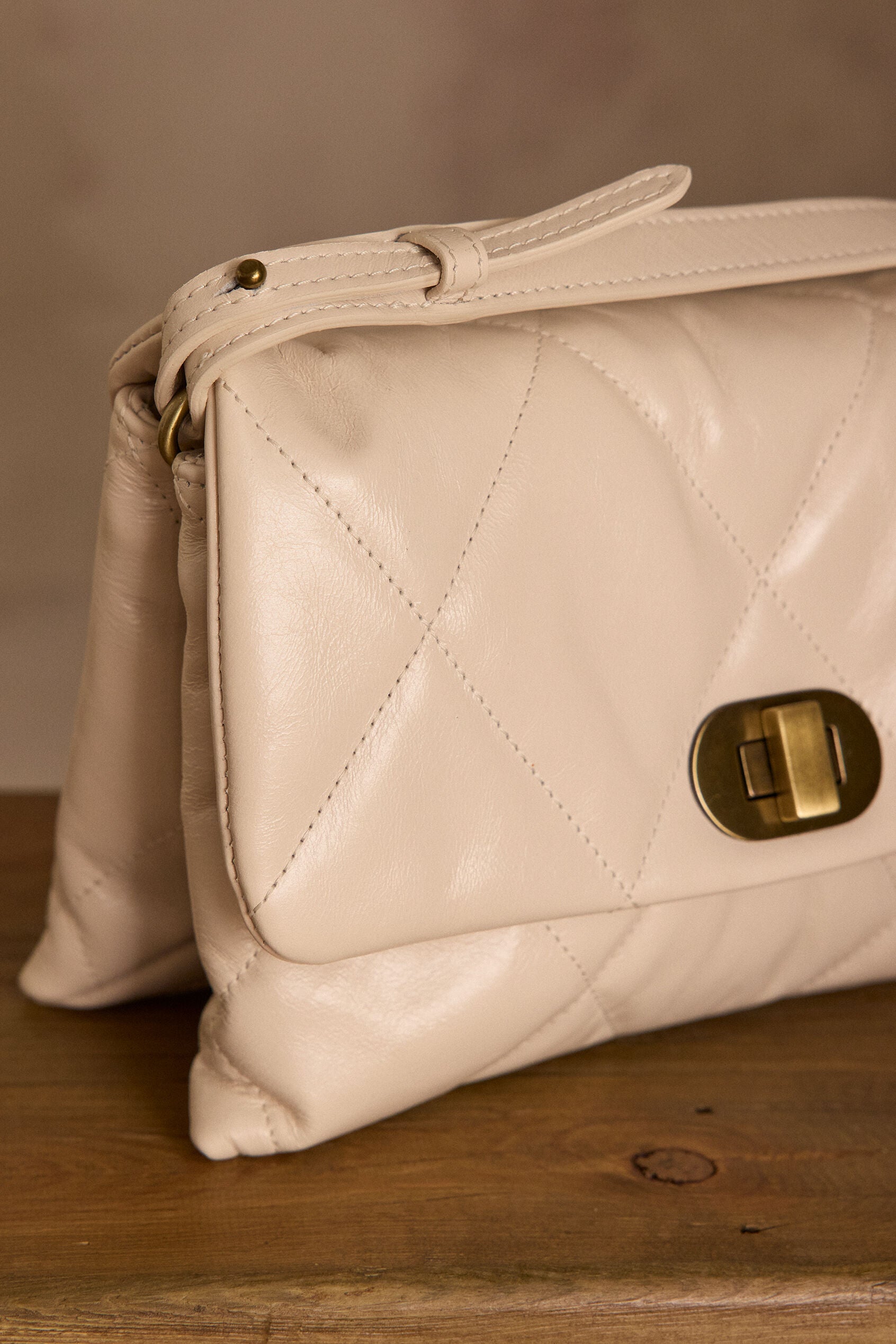 Bolso Pequeño Gaby - Crema