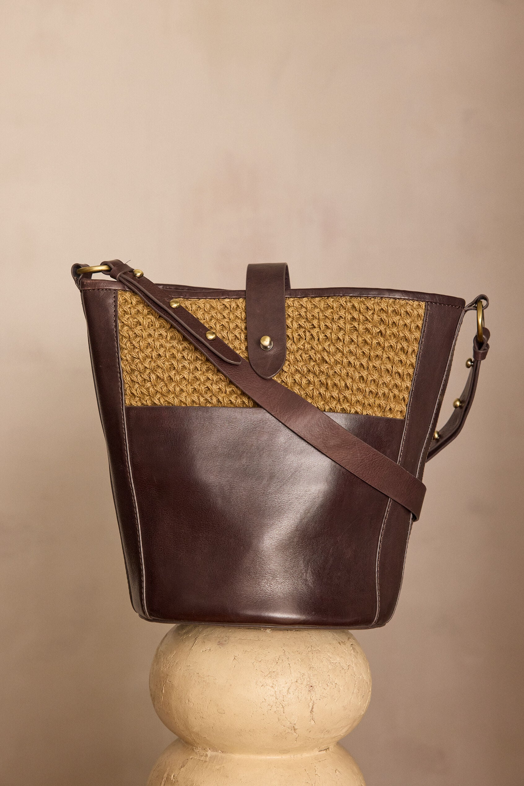 Gabriel Jute Bucket Bag - Chocolate