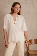 Blusa Pyma Bordada - Crudo