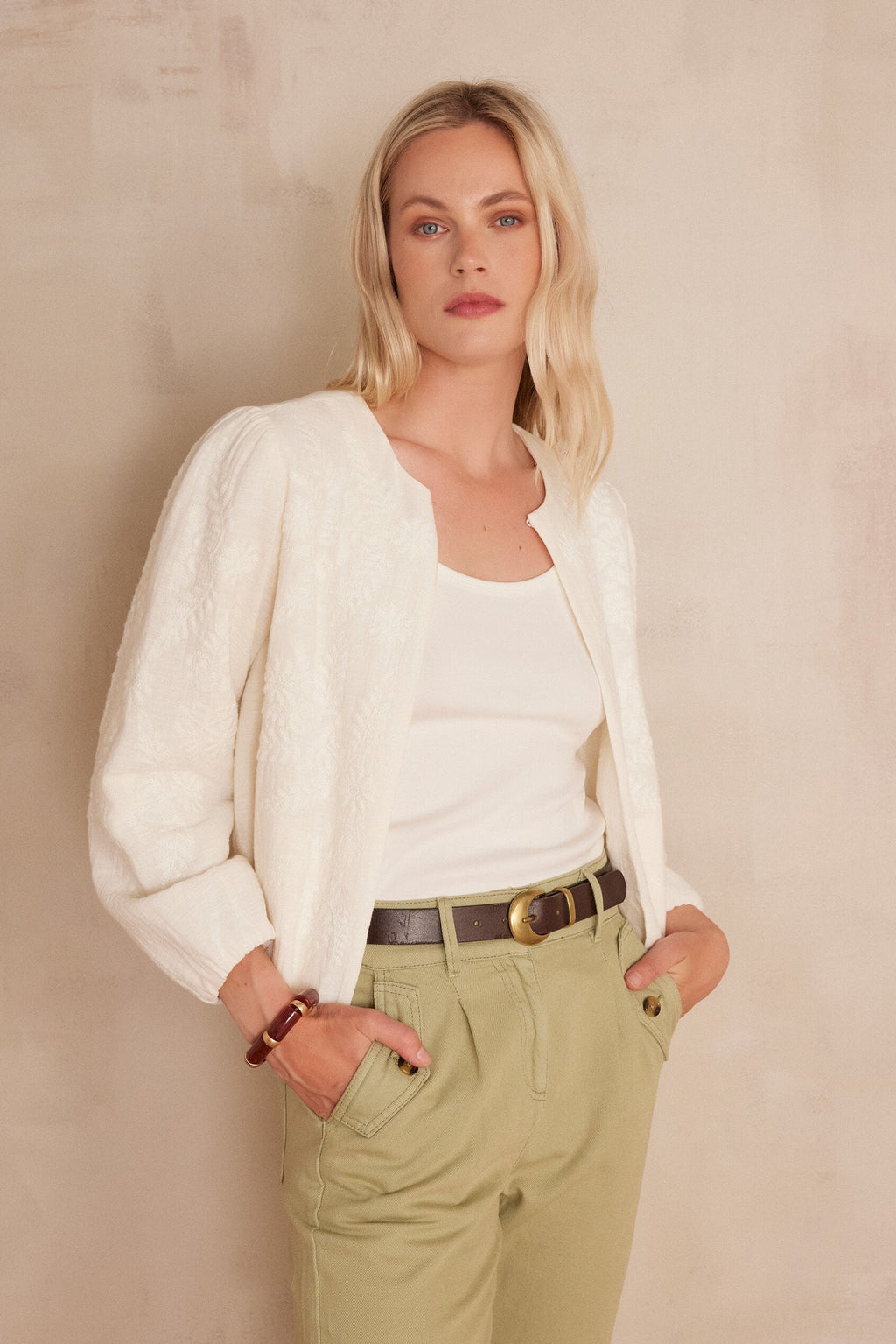 Chaqueta Pamina Bordada - Crema