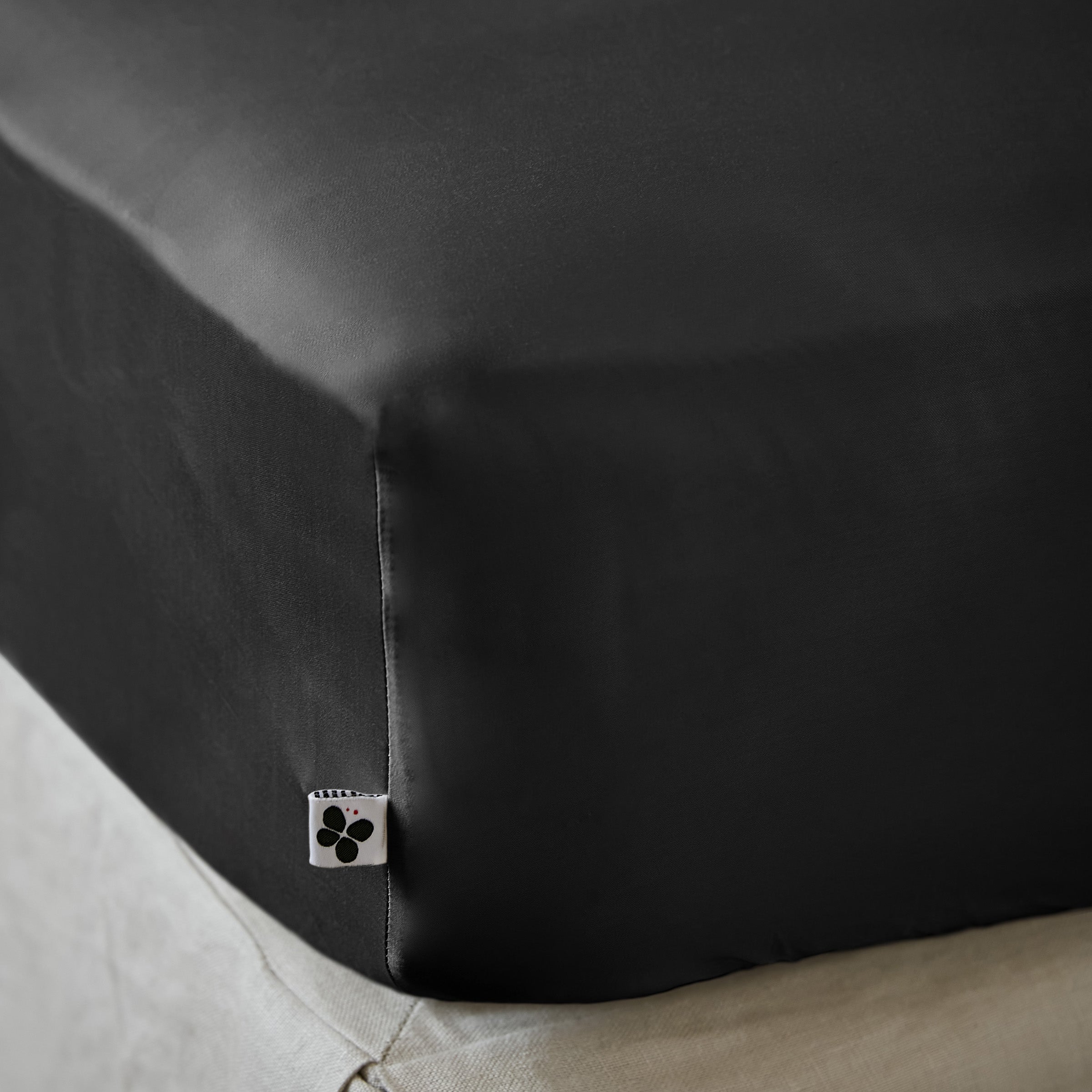 Fitted Sheet - Bamboo - Salomé - Truffle