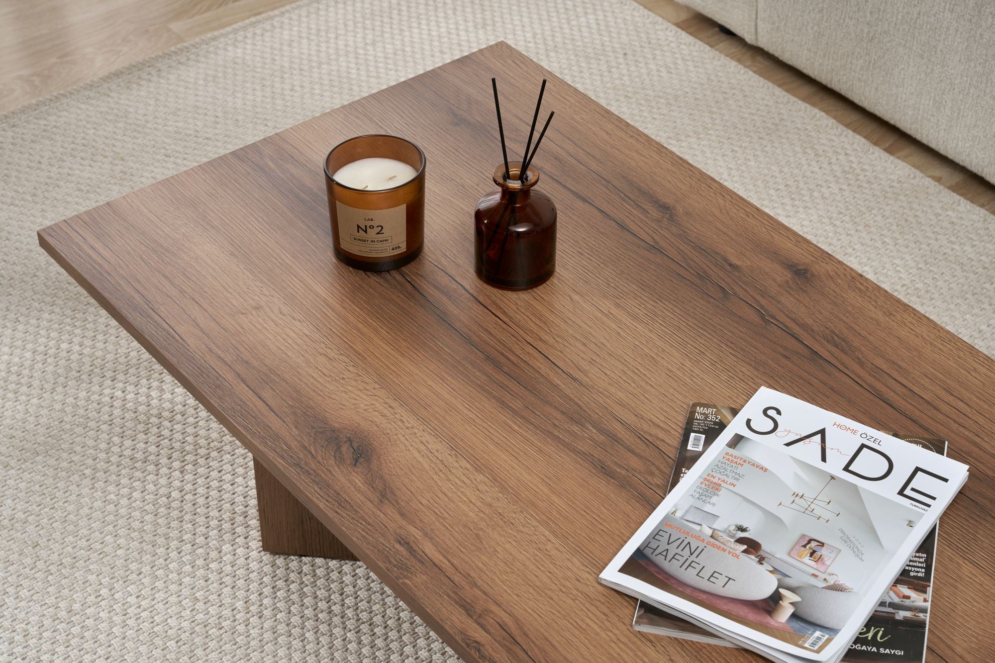 Sabin - Coffee Table - Vnt Walnut
