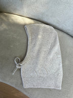 Cagoule en laine et cachemire beige