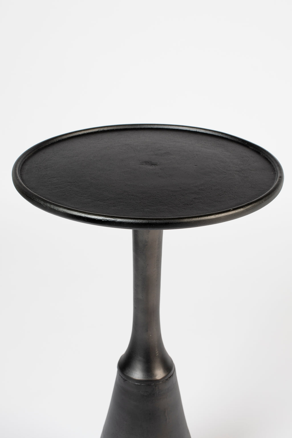 Noah - Table D'Appoint - Aluminium - Noir Antique