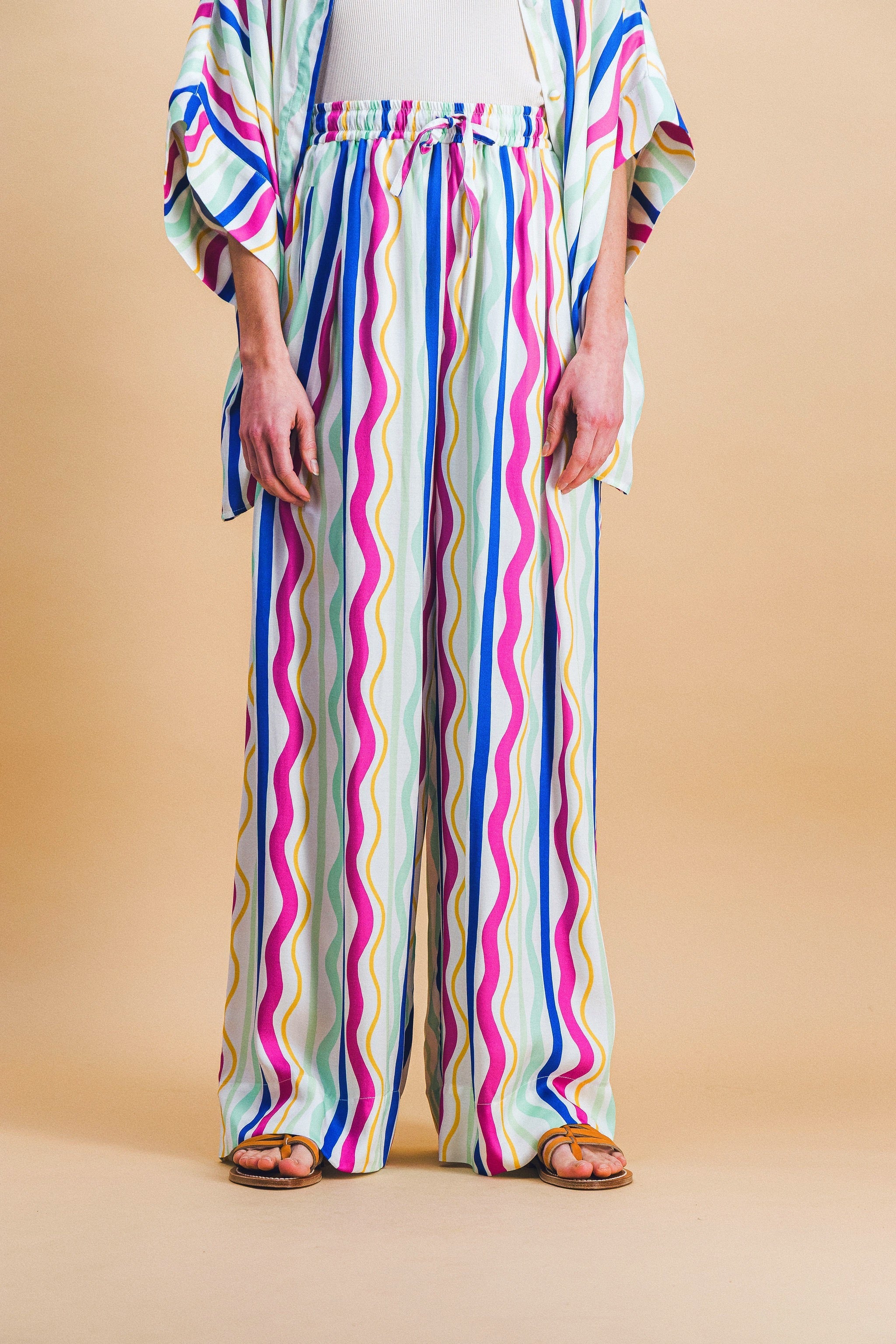 Théodore Pantalones Rainbow Lines