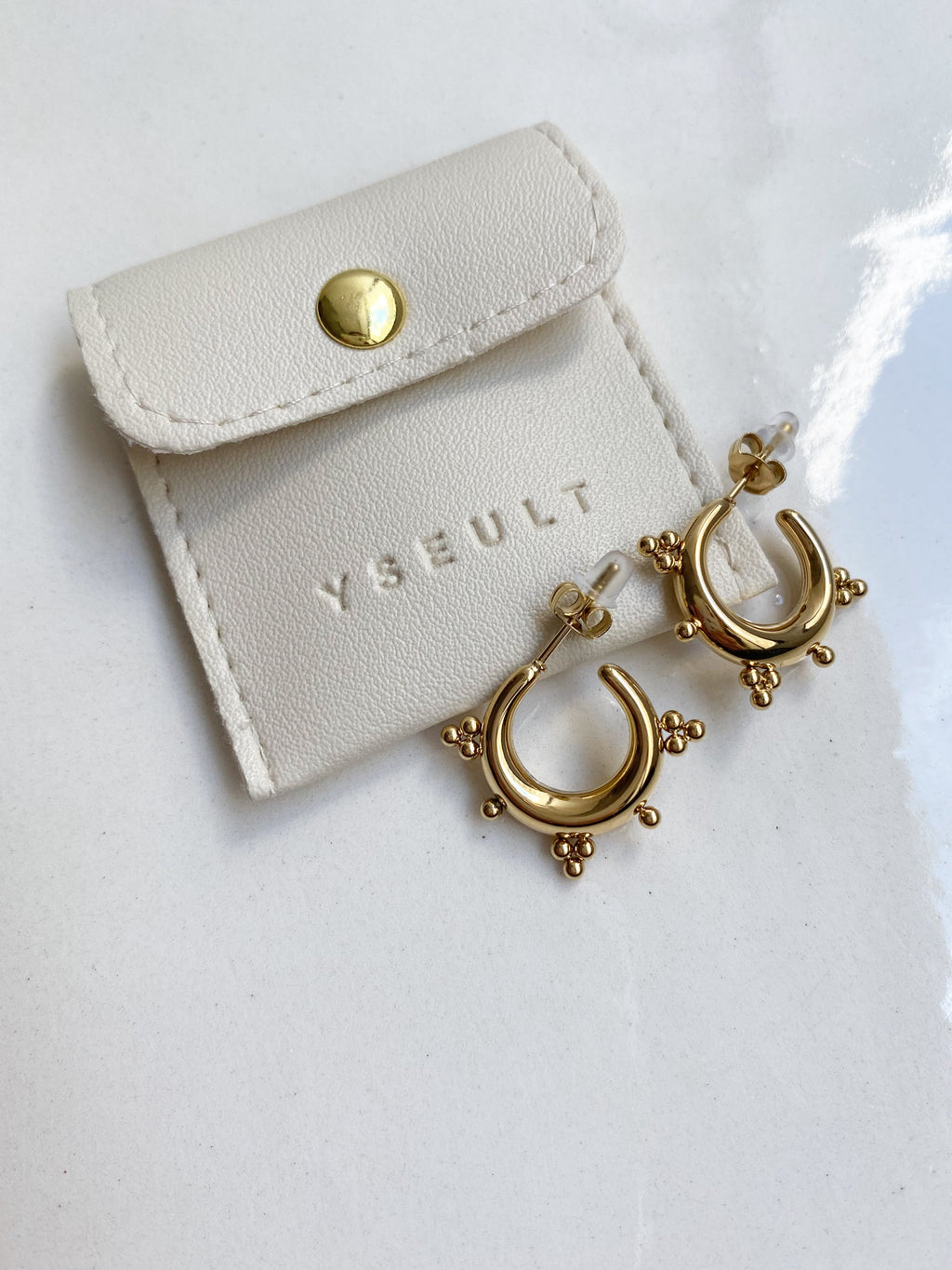 Suzy Hoop Earrings