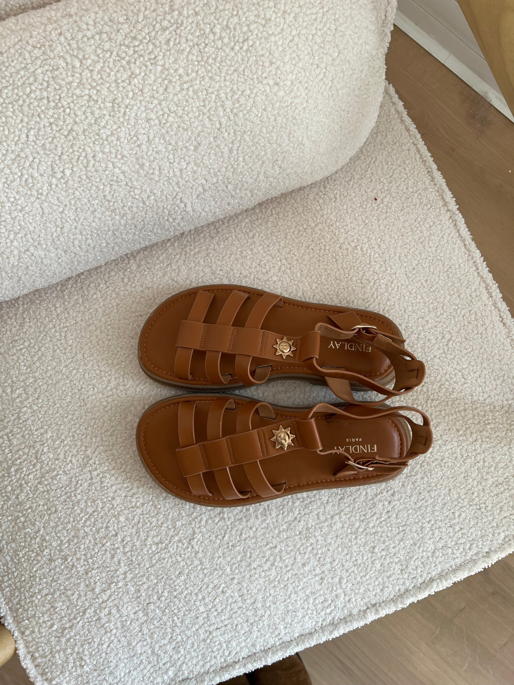 Sandales Plates Camel Amalia