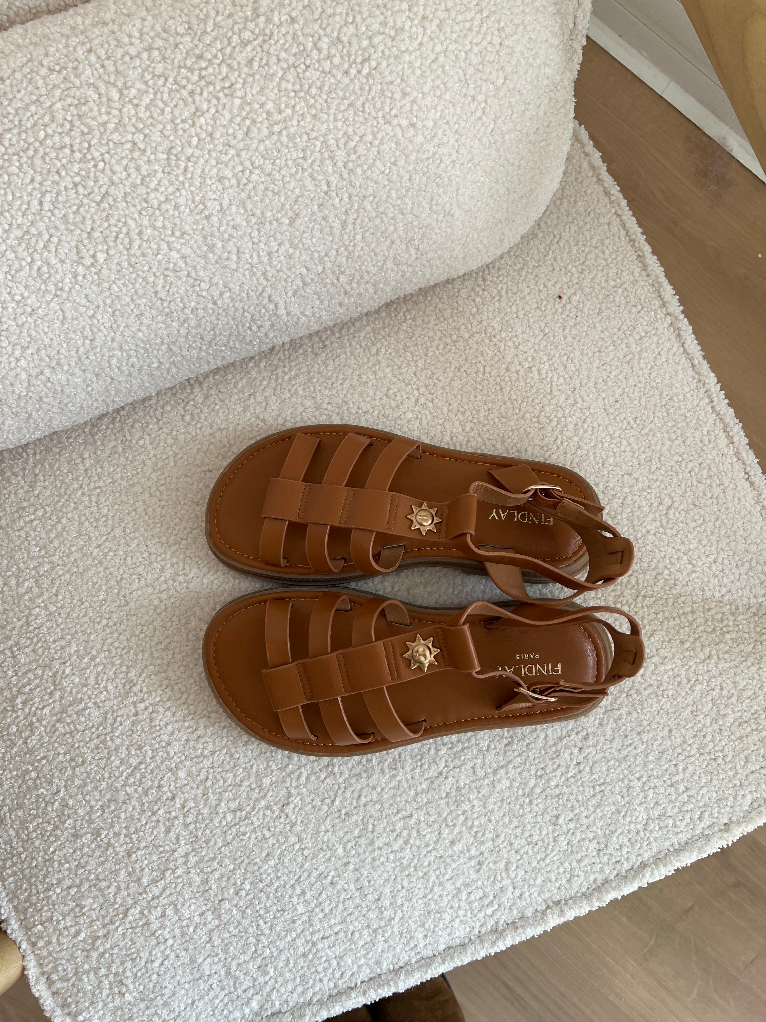 Sandales Plates Camel Amalia