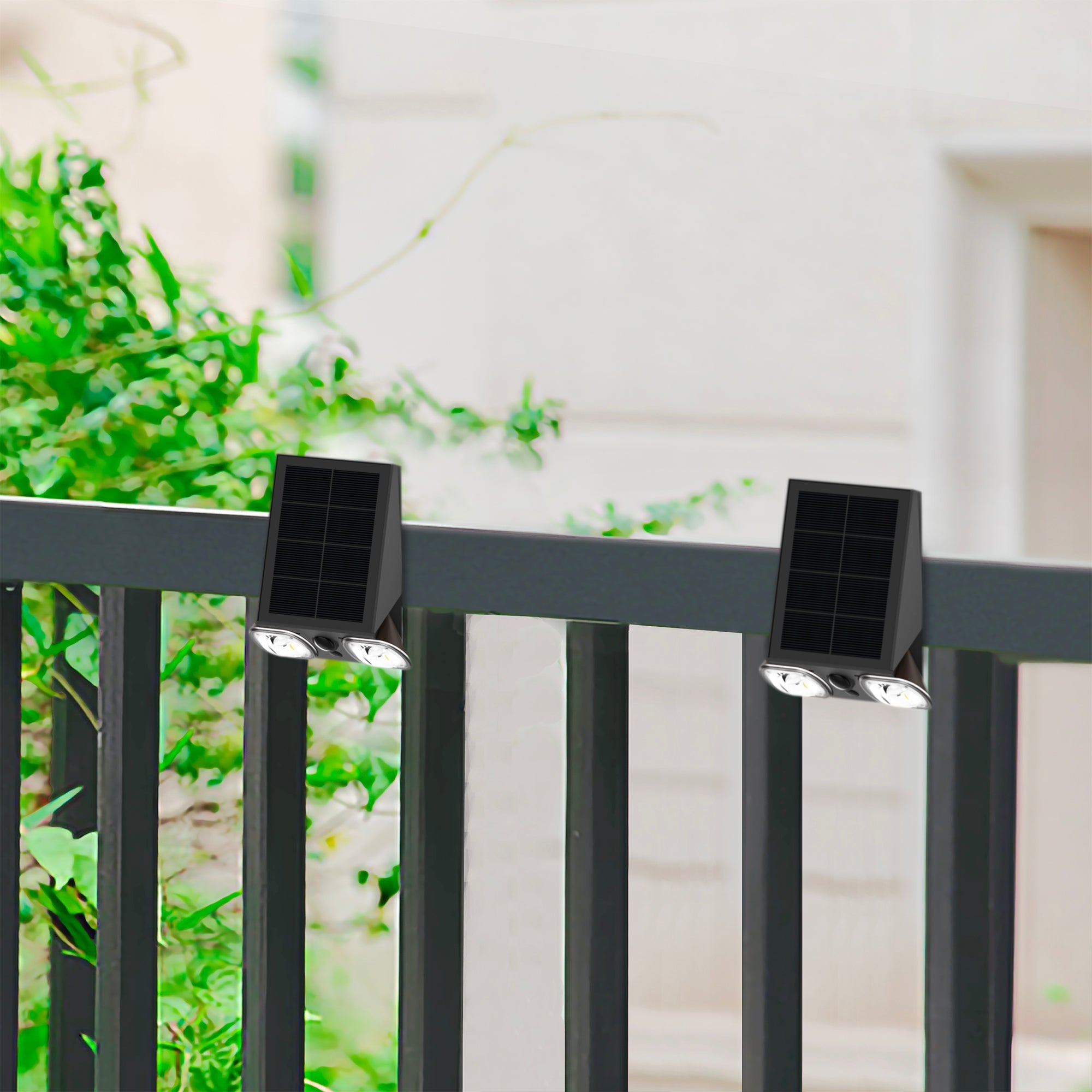 Striker - Solar Wall Lamp - Plastic - Black