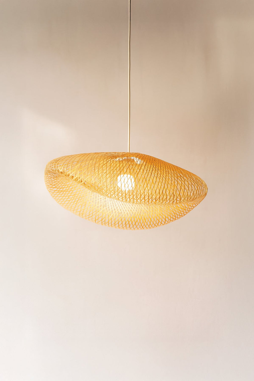 Klino Pendant Lamp - Woven Bamboo