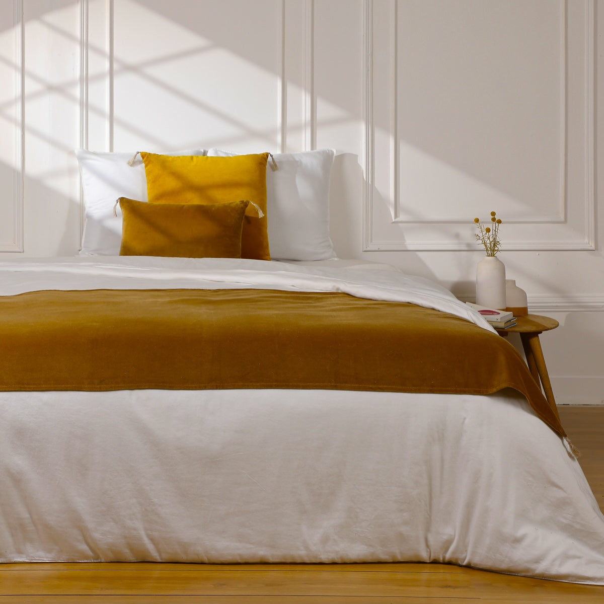 Danube - Bed Runner - Cotton Velvet - Tobacco Brown