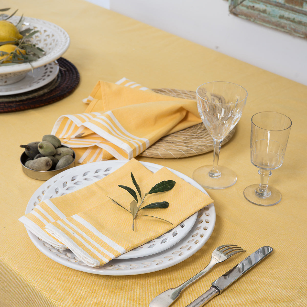 Mahdia - Mantel + 8 Servilletas - Amarillo Mostaza
