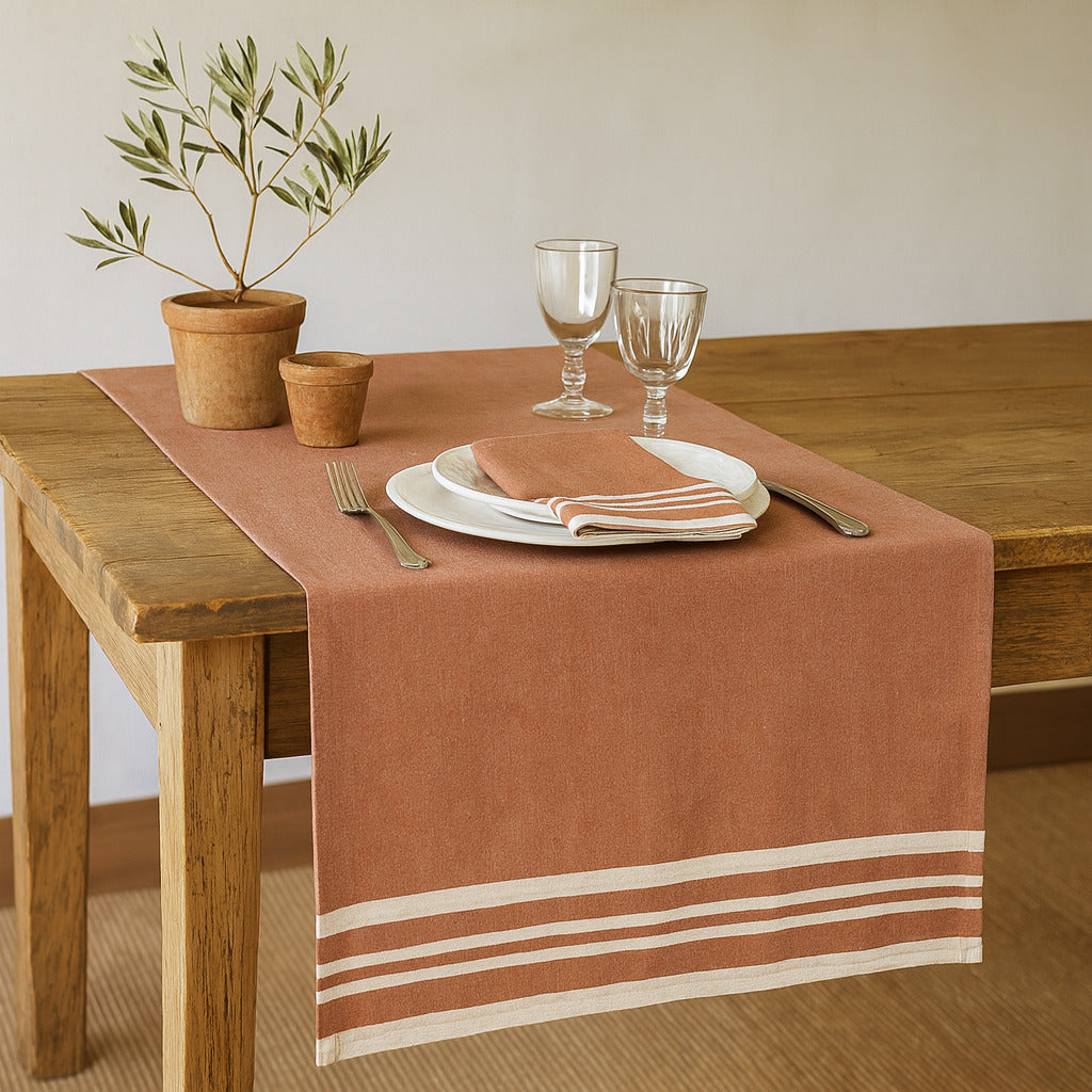 Mahdia - Table Runner - Tomette Red