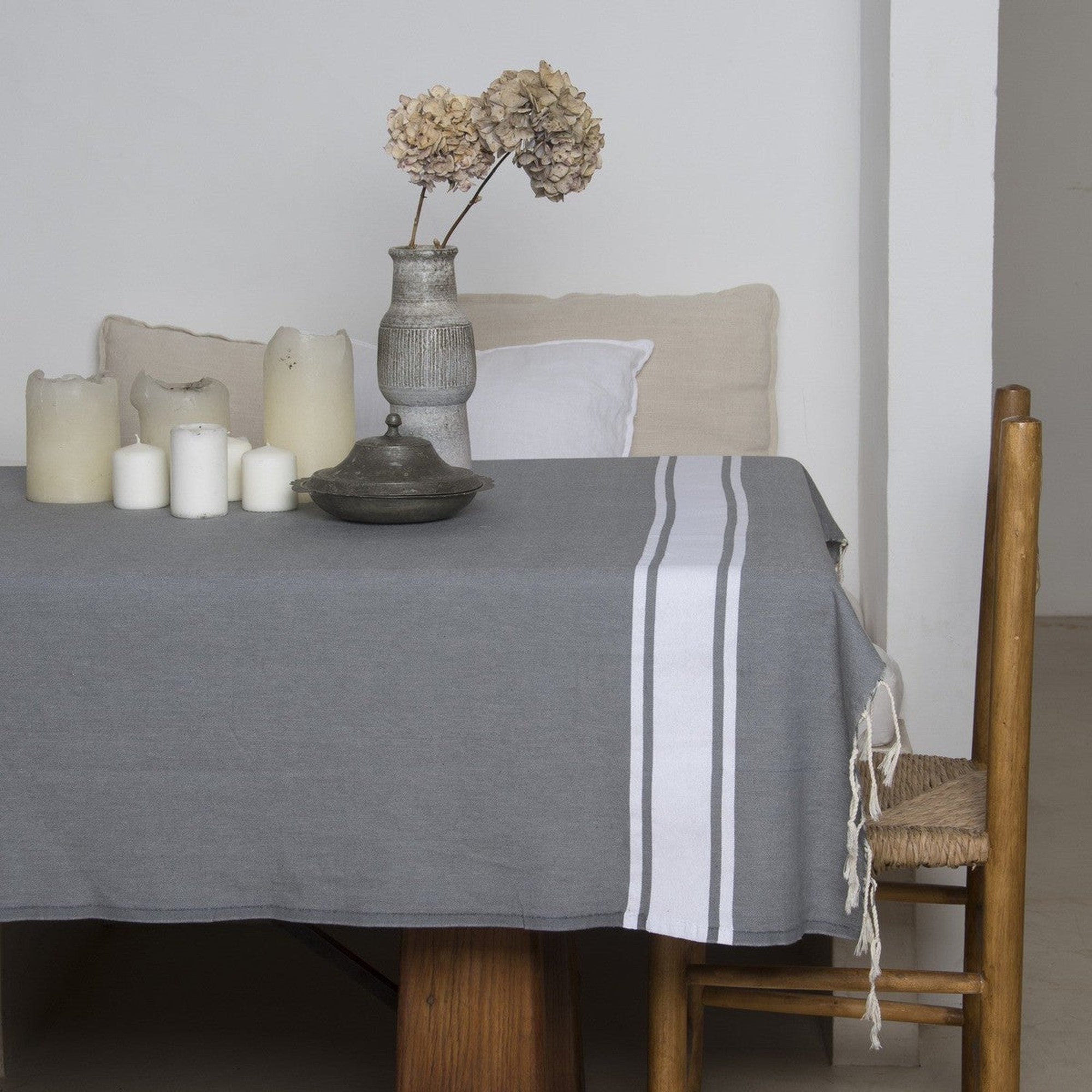 St Tropez - Nappe - Gris Moyen