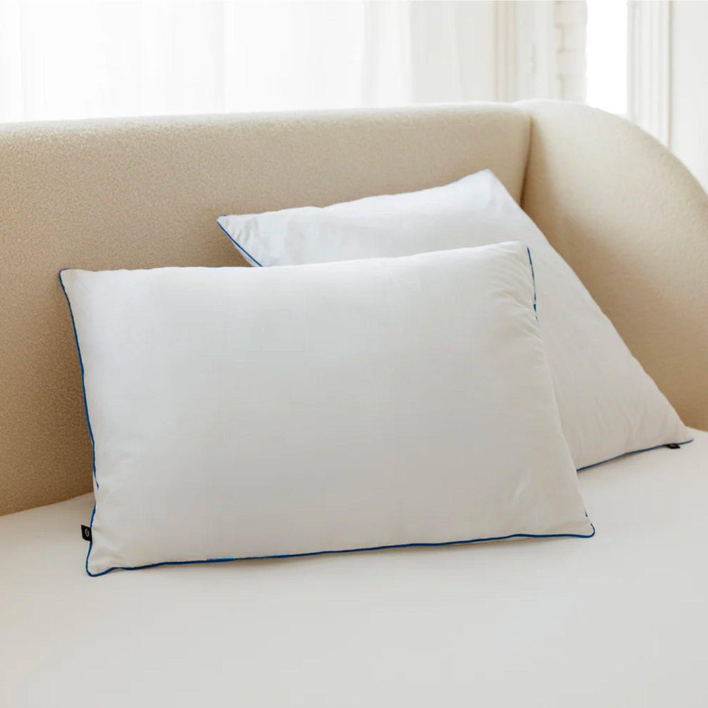 Set Of 2 Polyester Pillows - Fluffy