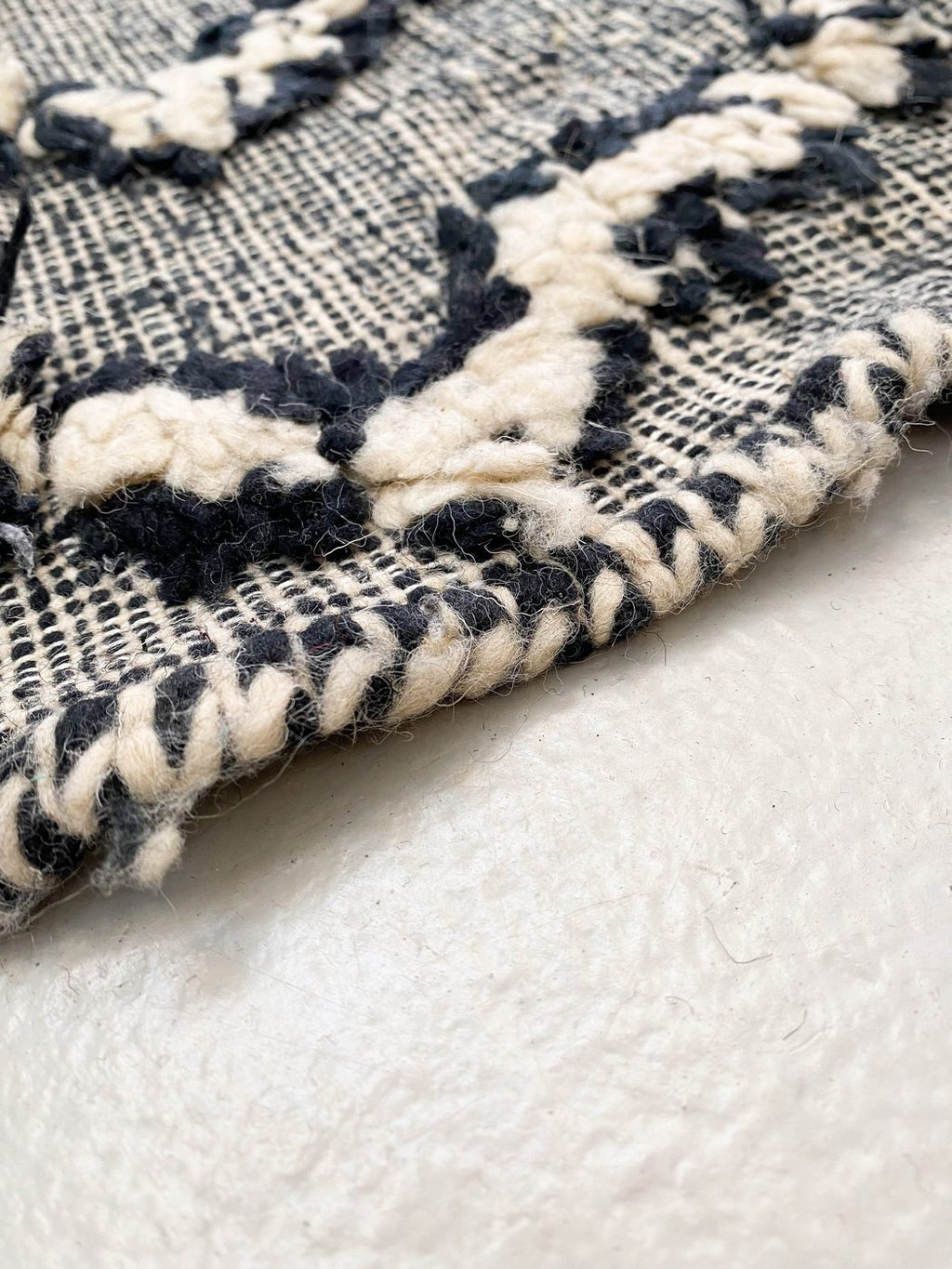 Marokański kilim berberyjski 2,75 x 1,86 m