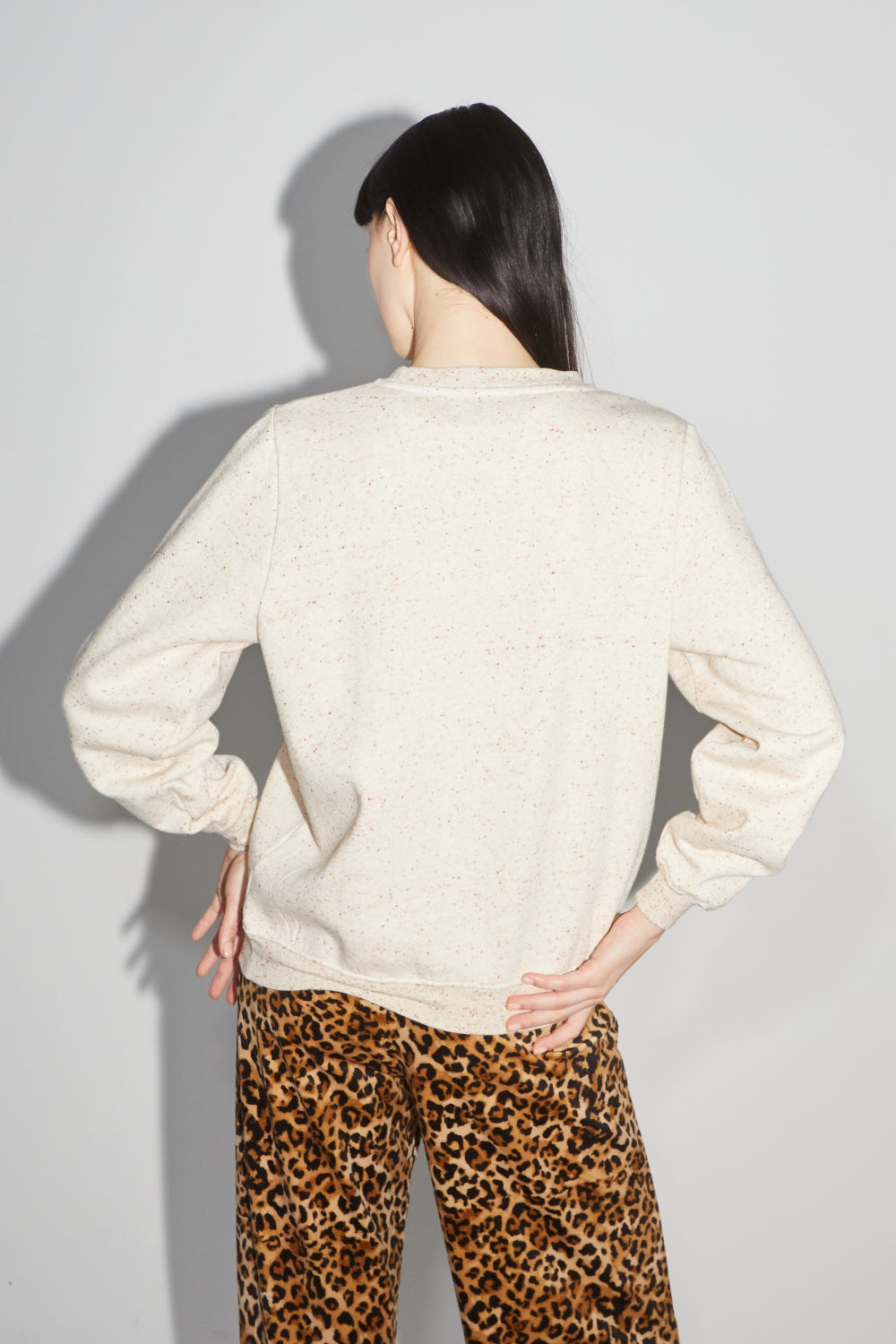 The Eddie Leo Embroidery Sweatshirt Beige