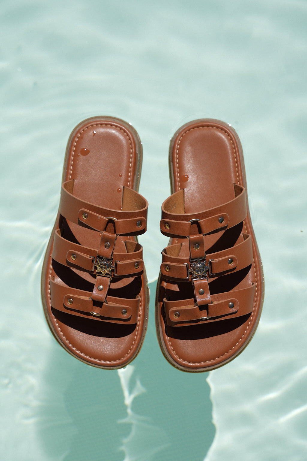 Livia Sun Mules - Camel