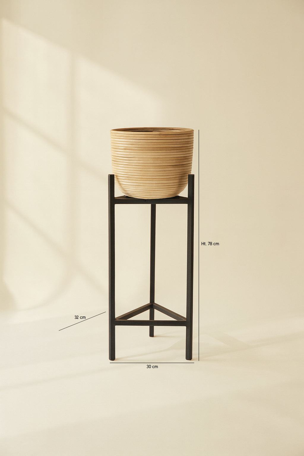 Lima – Übertopf Medium – Rattan/Metall – Schwarz