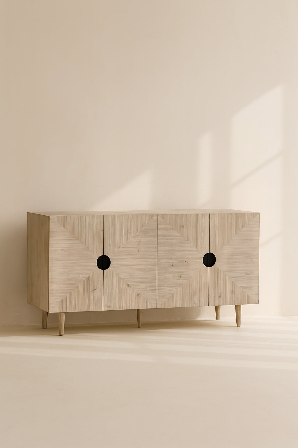 Sideboard Kristen Mit Vier Türen - Recyceltes Kiefernholz