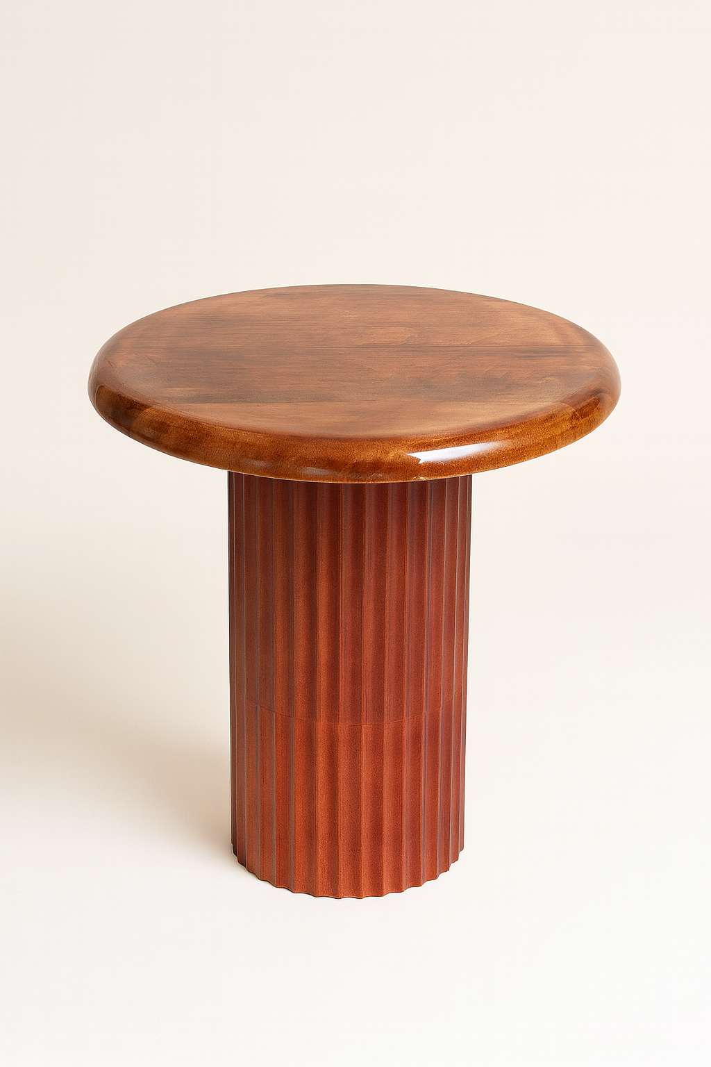 Mueble Auxiliar Alta - Mango Esmaltado Y Patas De Metal
