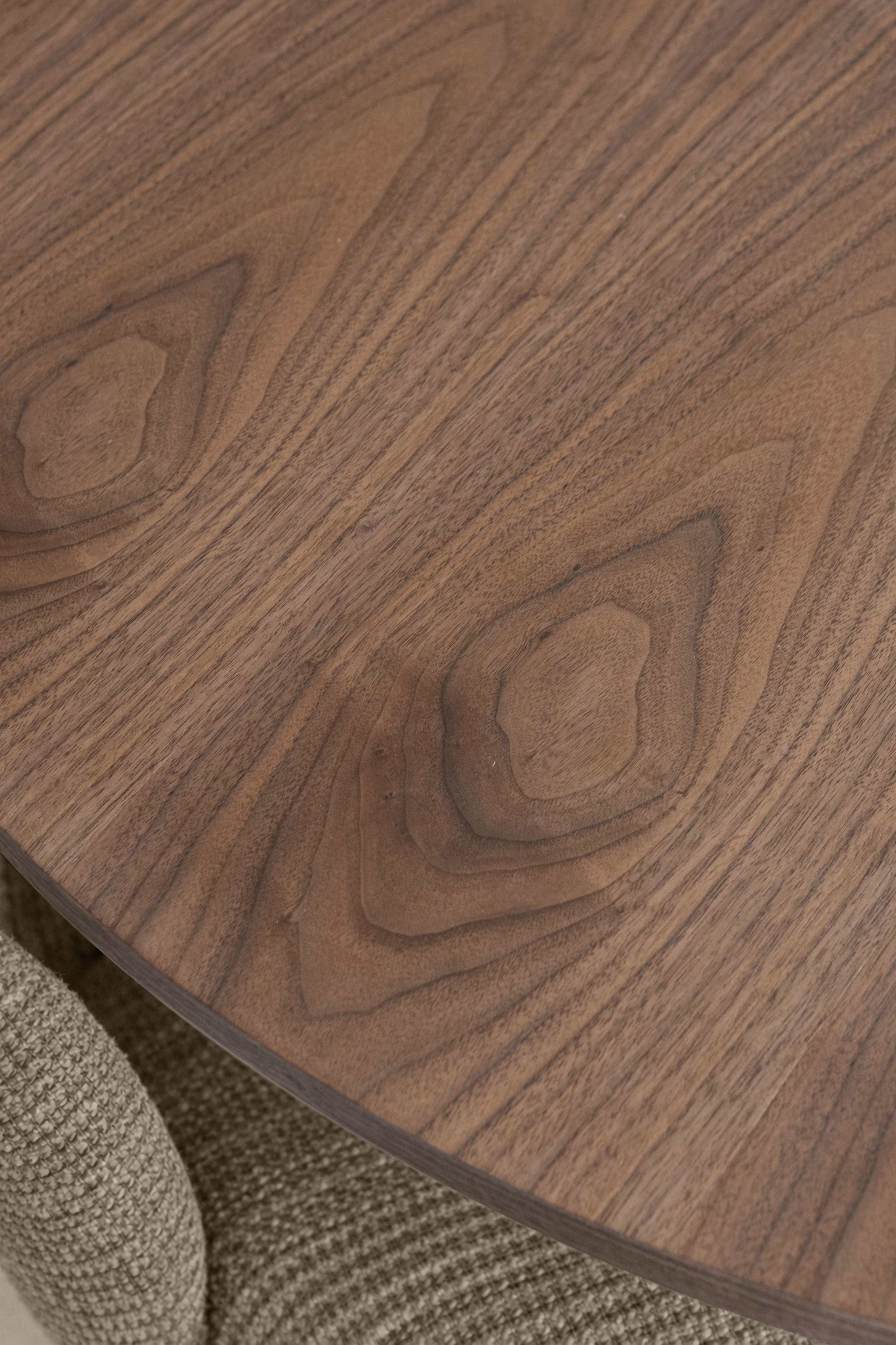Sierra Extendable Table And 6 Ginette Chairs Set - Walnut Wood