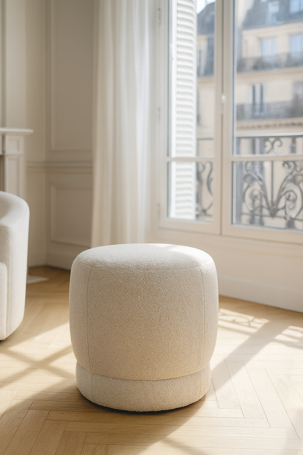 Malo Swivel Pouf - Bouclette Fabric - Ecru