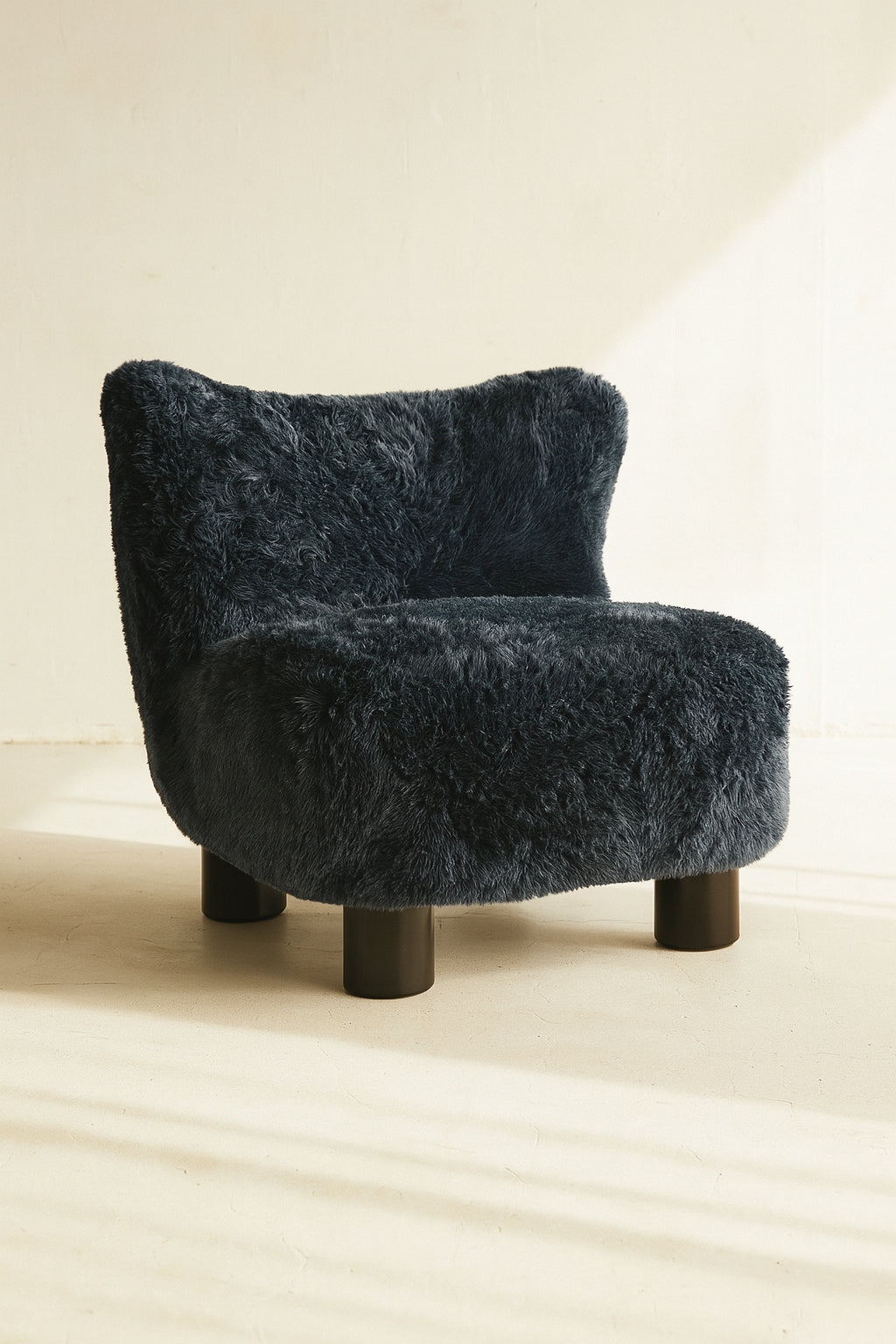 Artic Armchair In Blue Synthetic Fur
