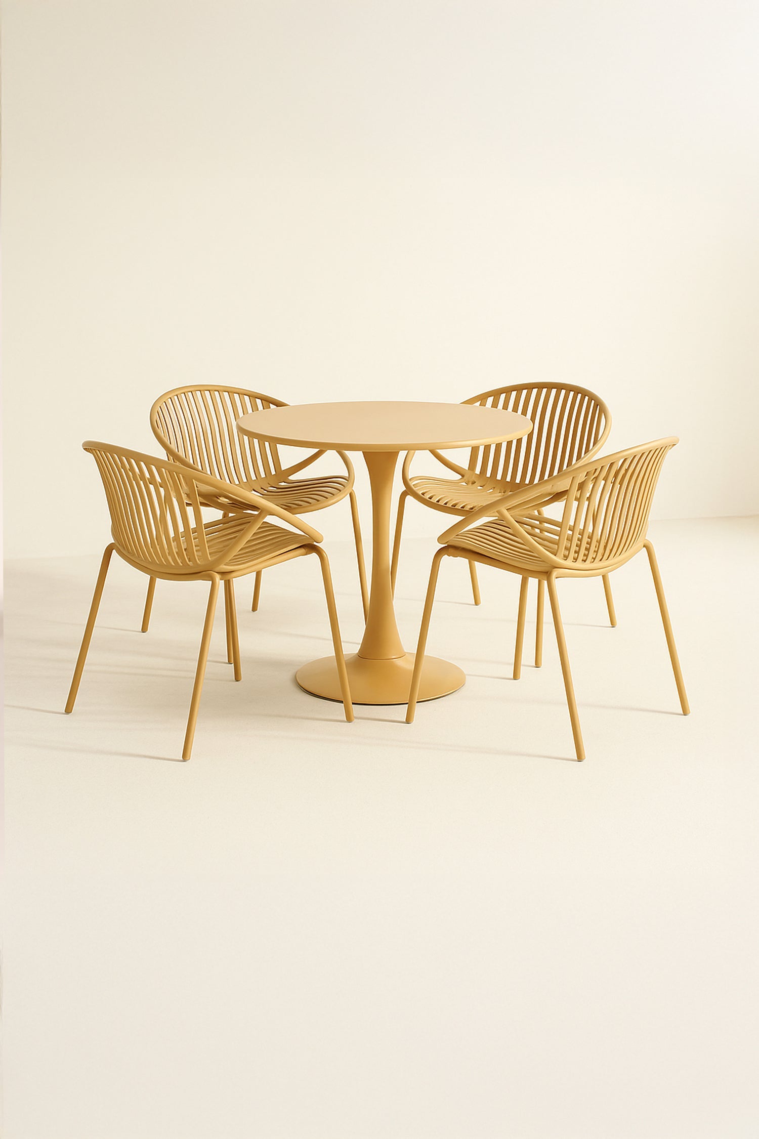 Calypso Indoor Table And 4 Armchairs Set - Polypropylene And Ocher Metal