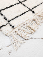 Beni Ouarain Berber rug 3.05 × 2.02 m