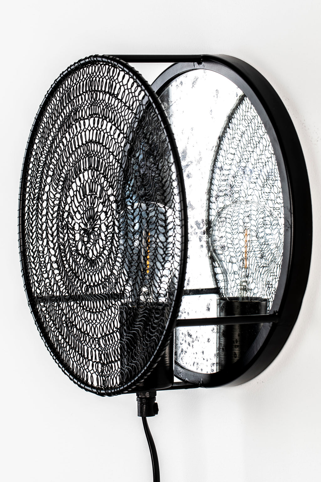 Lea - Aplique de Pared - Metal - Negro