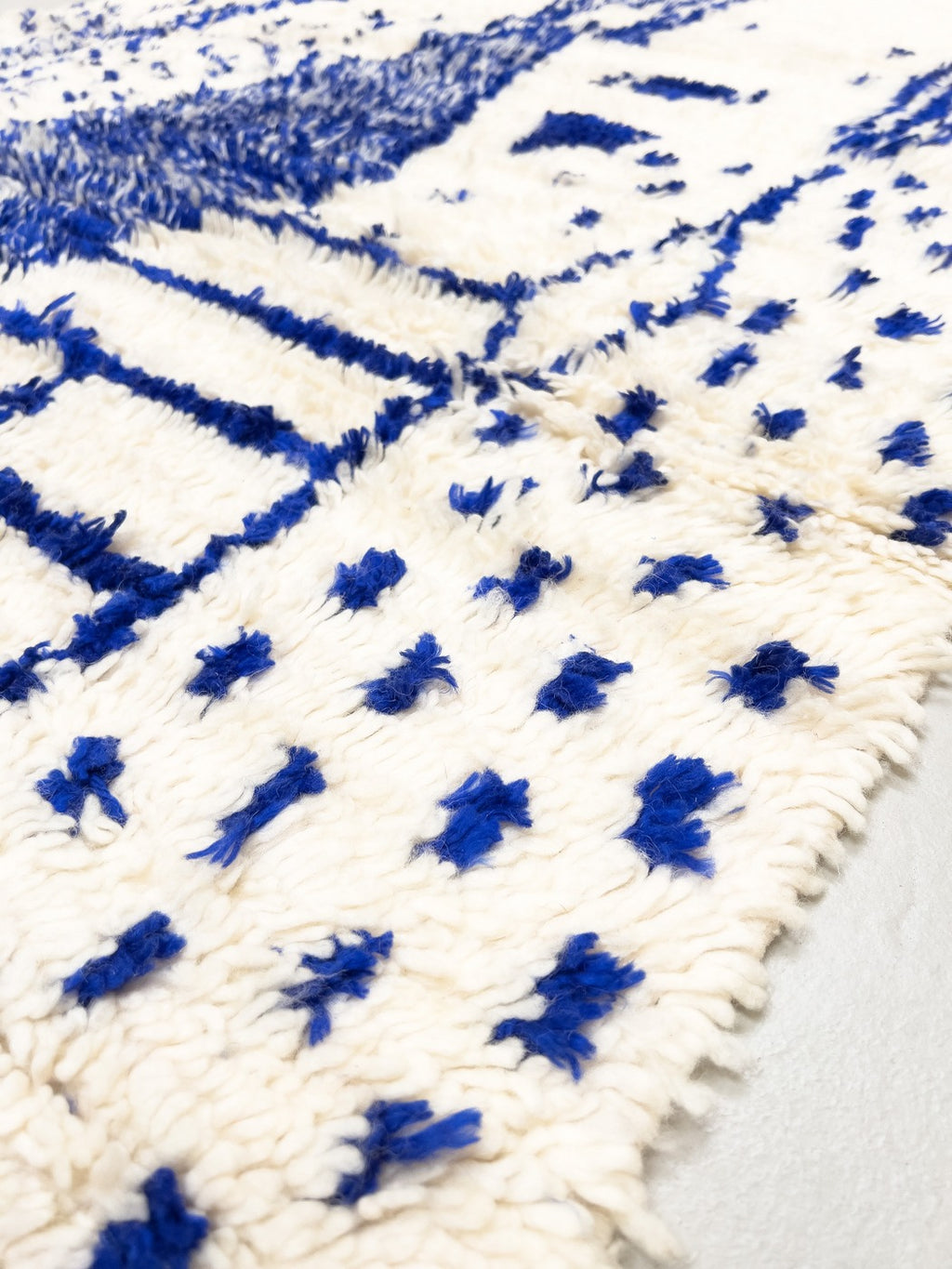 Moroccan Berber Azilal rug 2.40 × 1.44 m