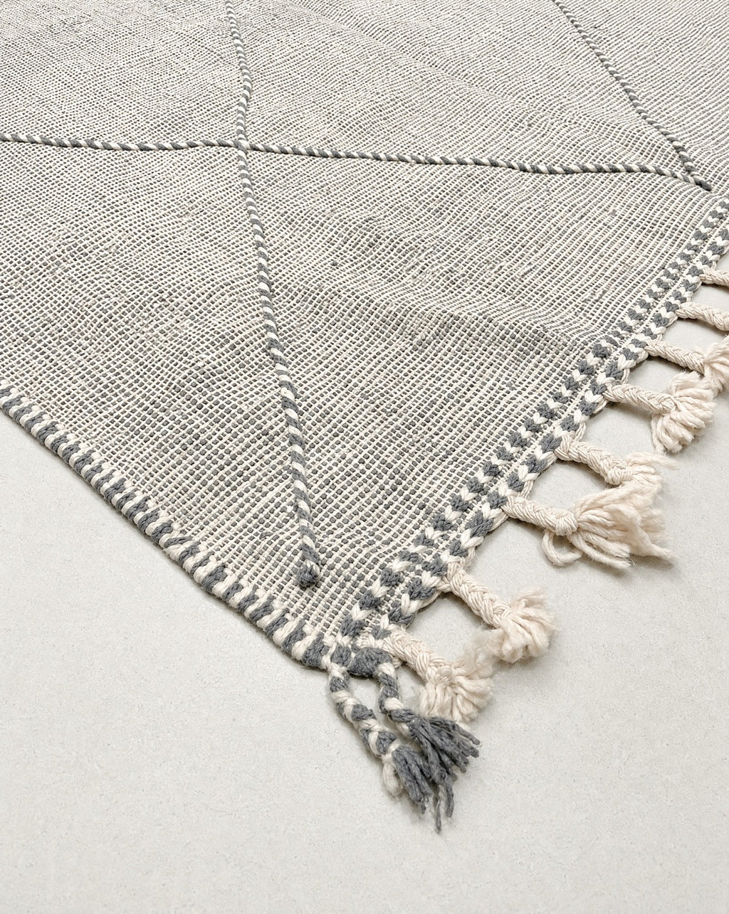 Marockansk berberkilim 2,06 x 1,59 m