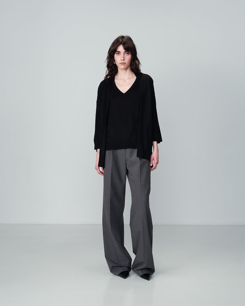 PULL NOIR NAIVE NOIR