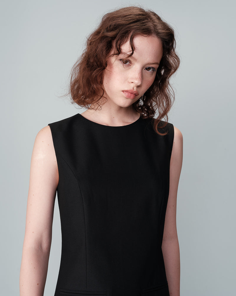 BLACK DRESS NORMALLY BLACK