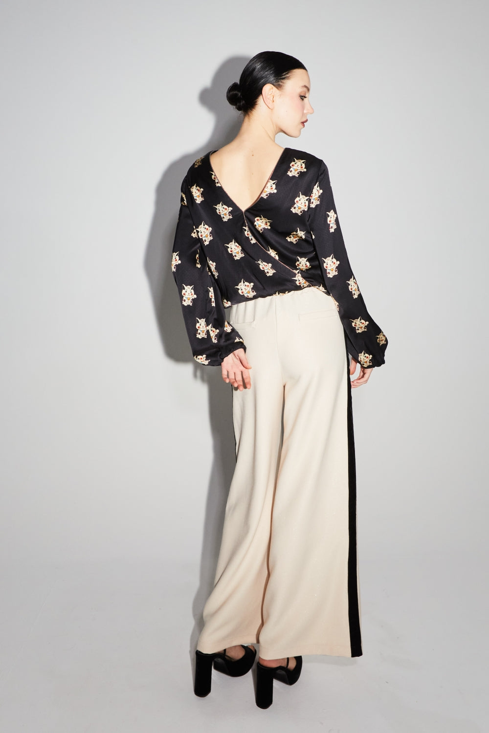 The Lucky Cat Reversible Wrap Daisy Blouse
