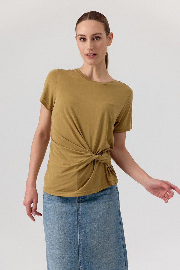 Camiseta Cassiane