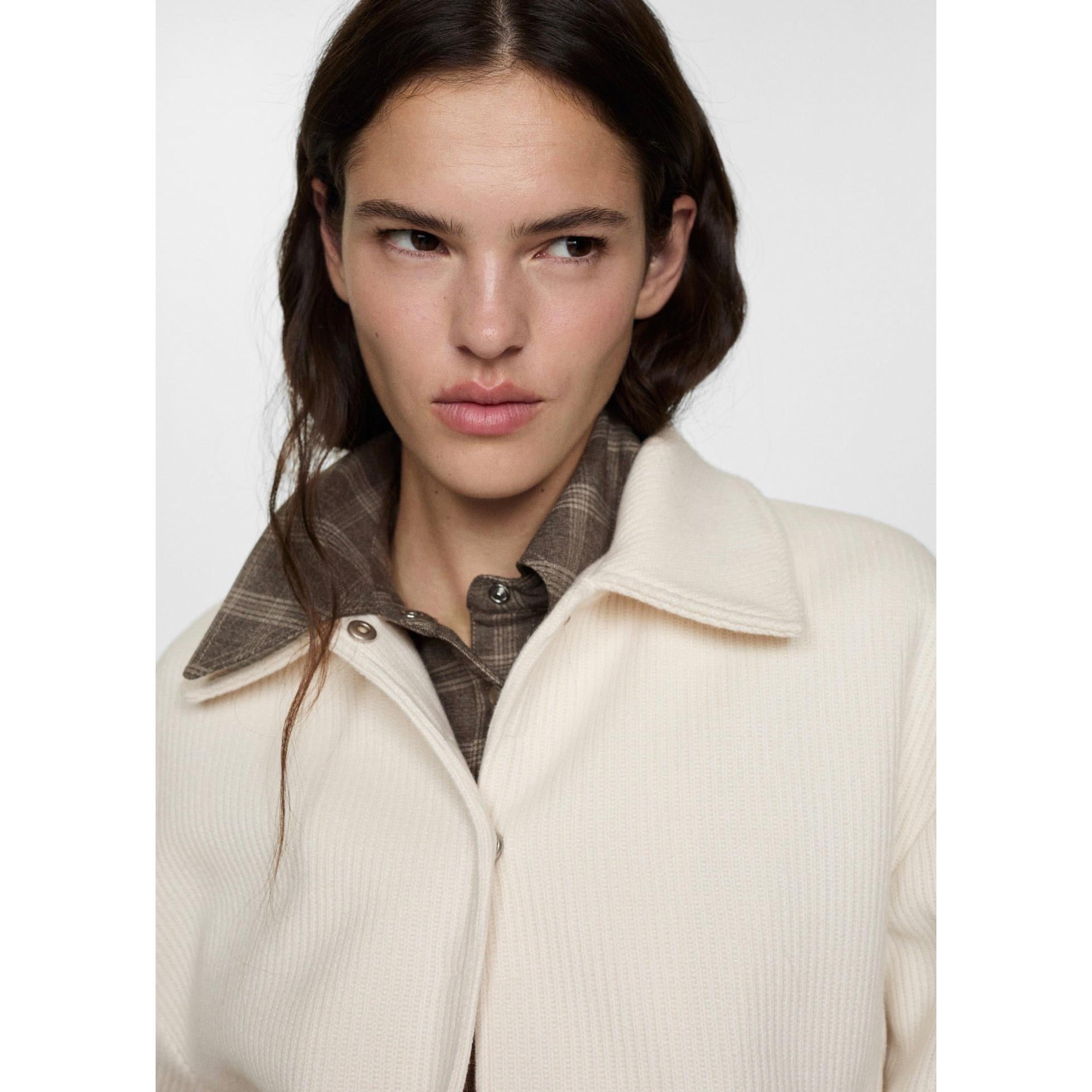 Knitted Jacket with Pockets - Off White