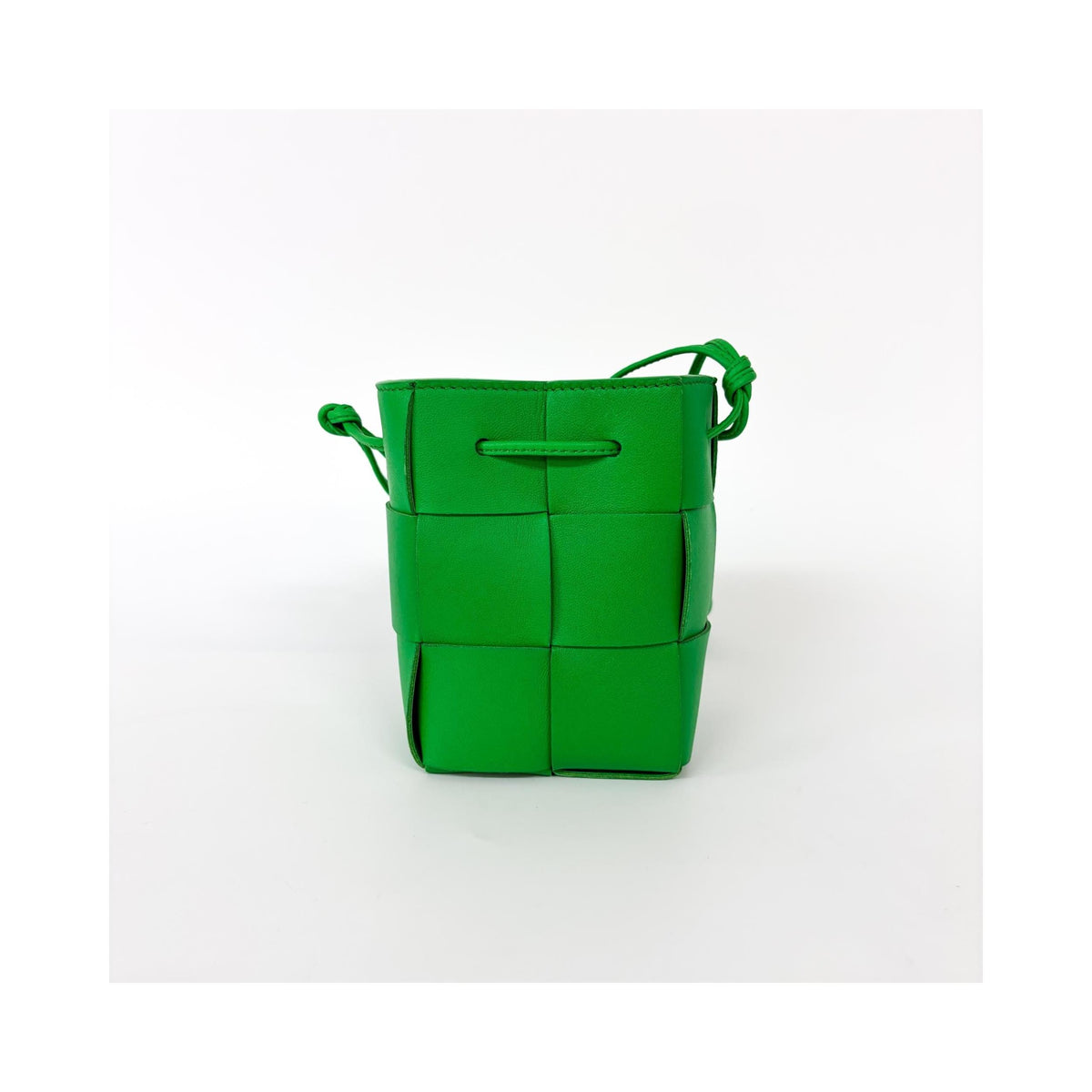 Bottega Veneta - Handväska Cassette Bucket Bag Mini Läder - Grön