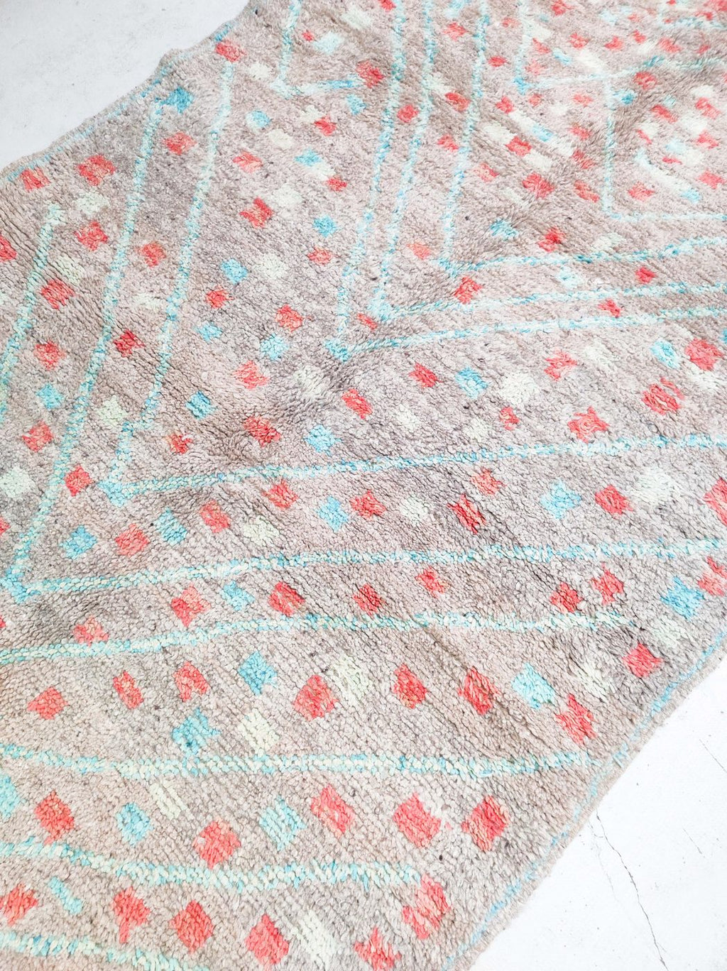 Marokański dywan berberyjski Boujaad 2,37X1,59M