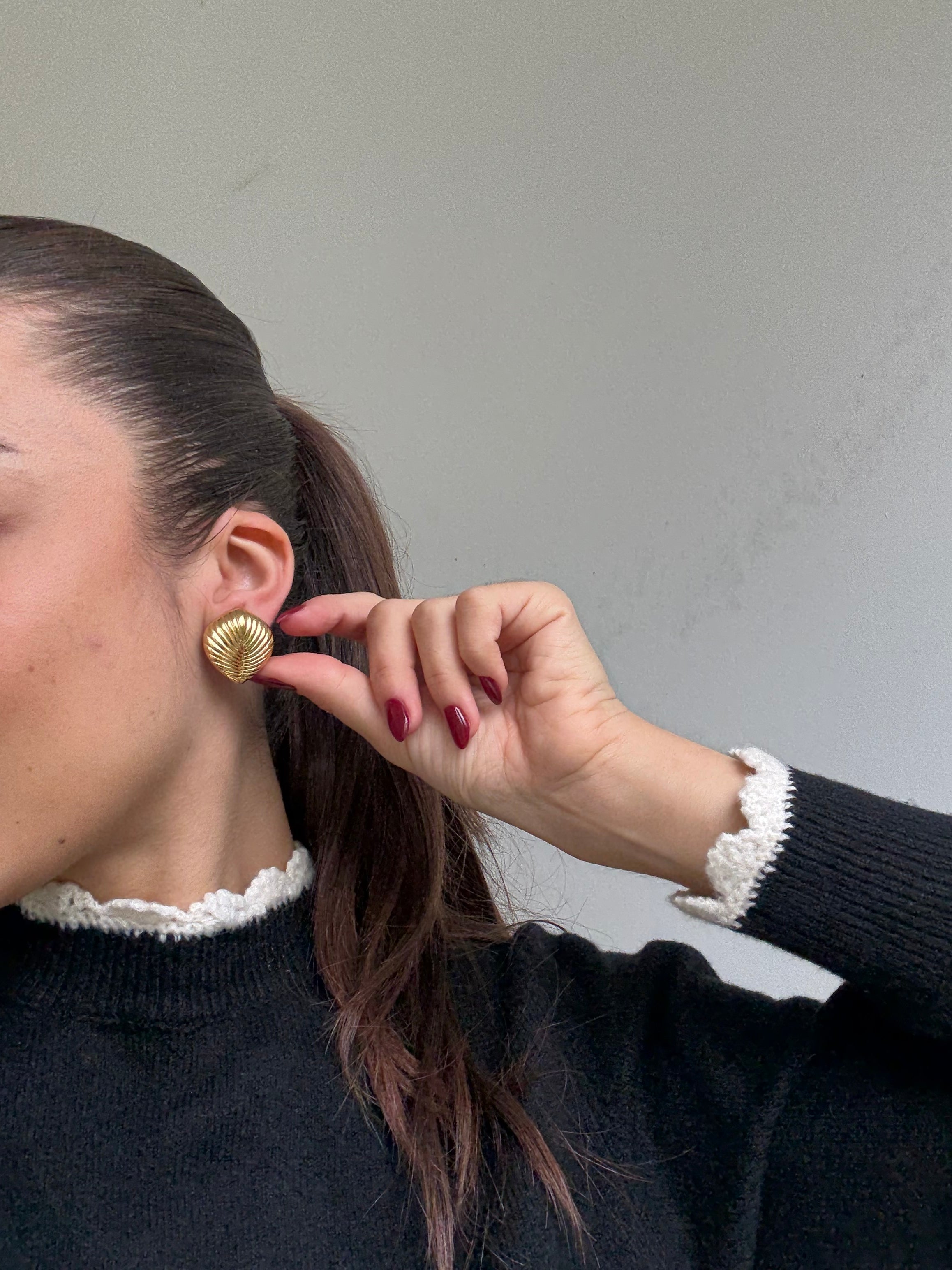 Boucles D’Oreilles Vintage - Feuilles Dorées Rainurées