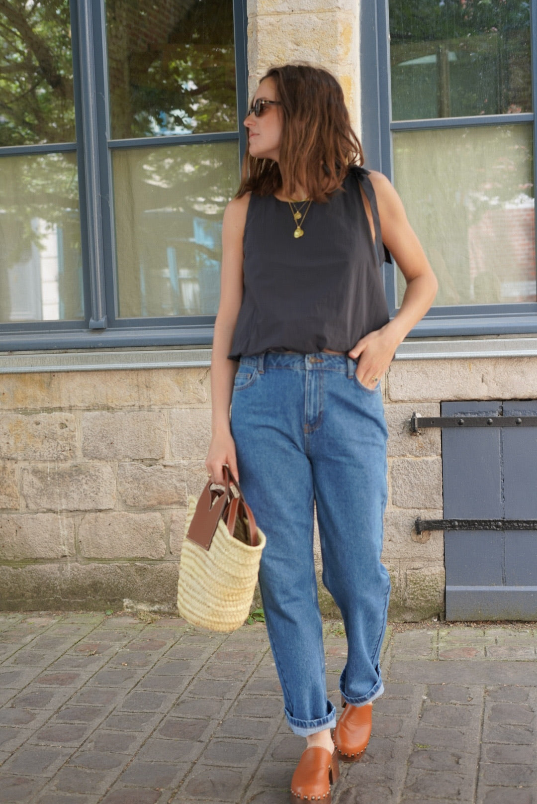 Archibald Black Balloon Top