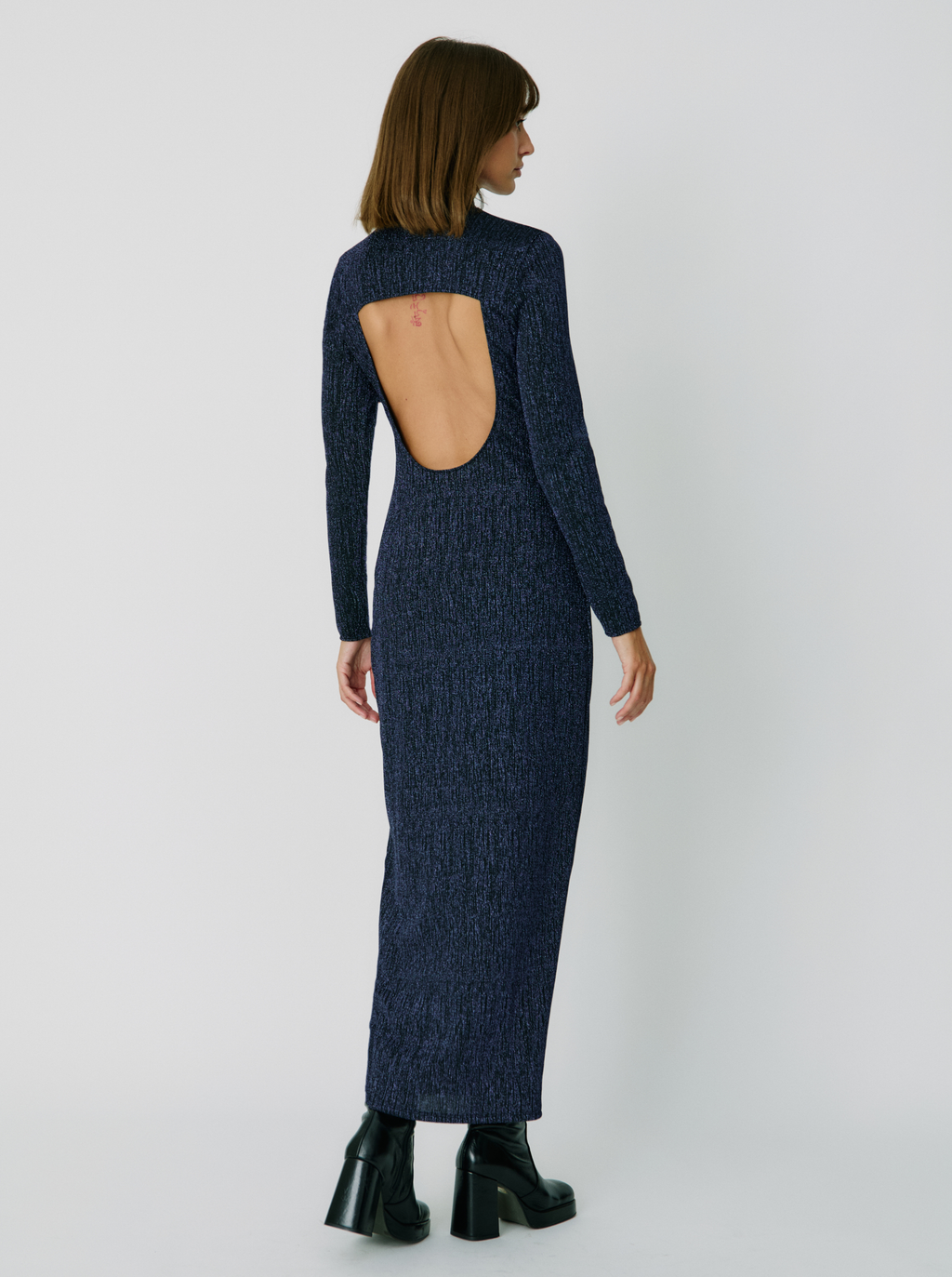 Vestido azul brillante