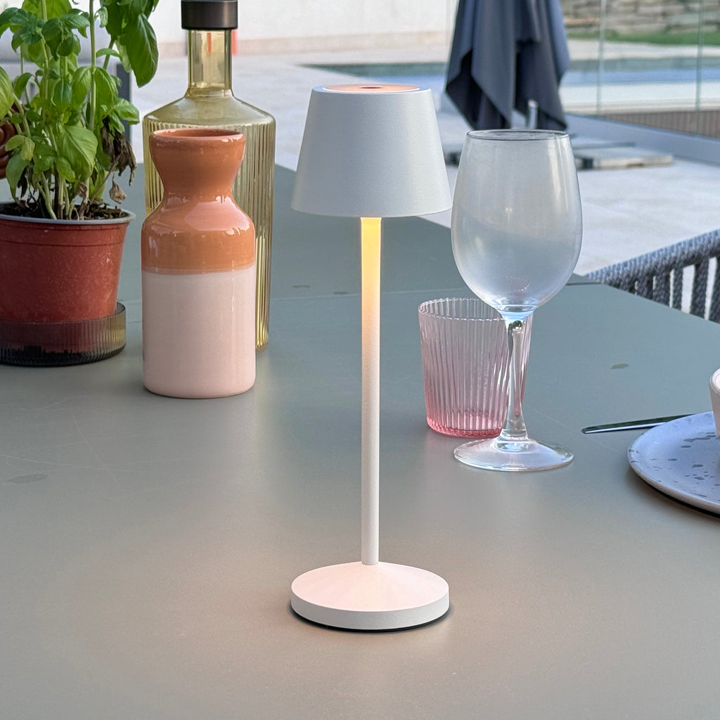 Emily - Lámpara de Mesa Inalámbrica - Acero - Blanco