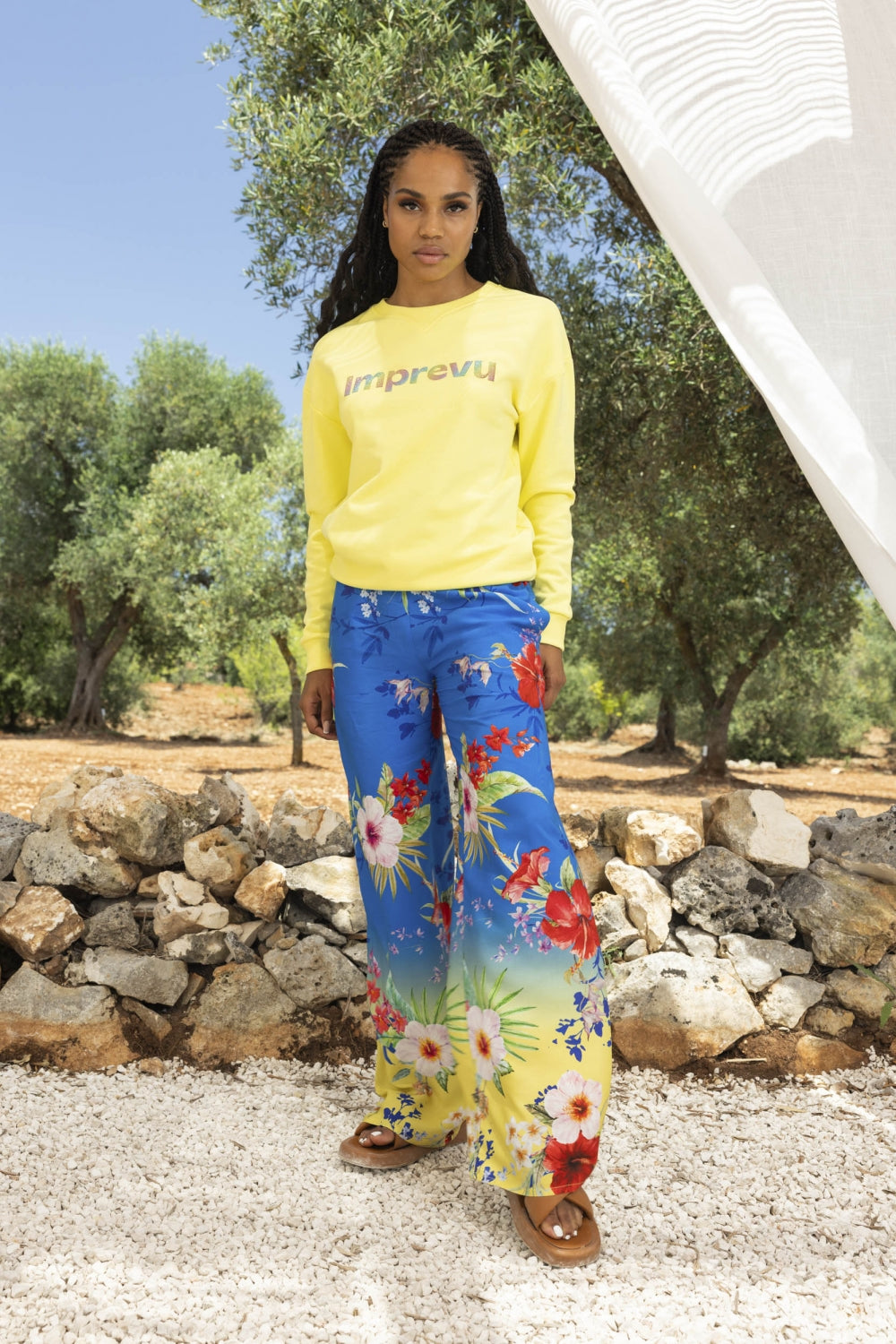 Le Sweatshirt Dario Arc En Ciel Jaune