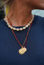 Chunky beige bead necklace