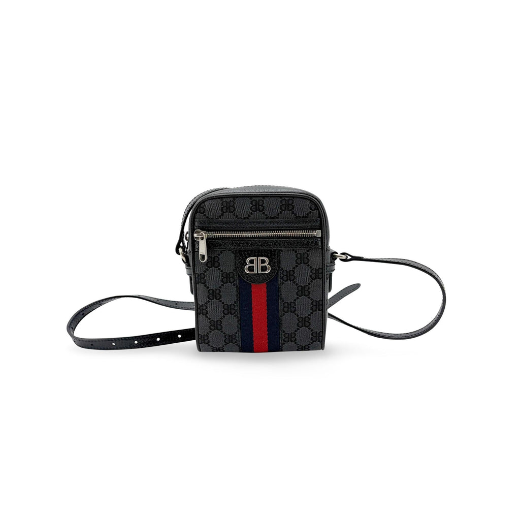 Gucci - Axelremsväska Balenciaga X The Hacker Project Zip Messenger Mini Canvas - Svart